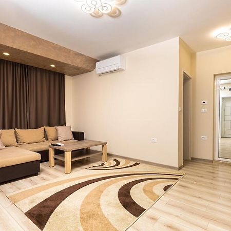 Sunny 1Bd Apartment In Old Town By Flat Mаnager Plovdiv Exterior photo