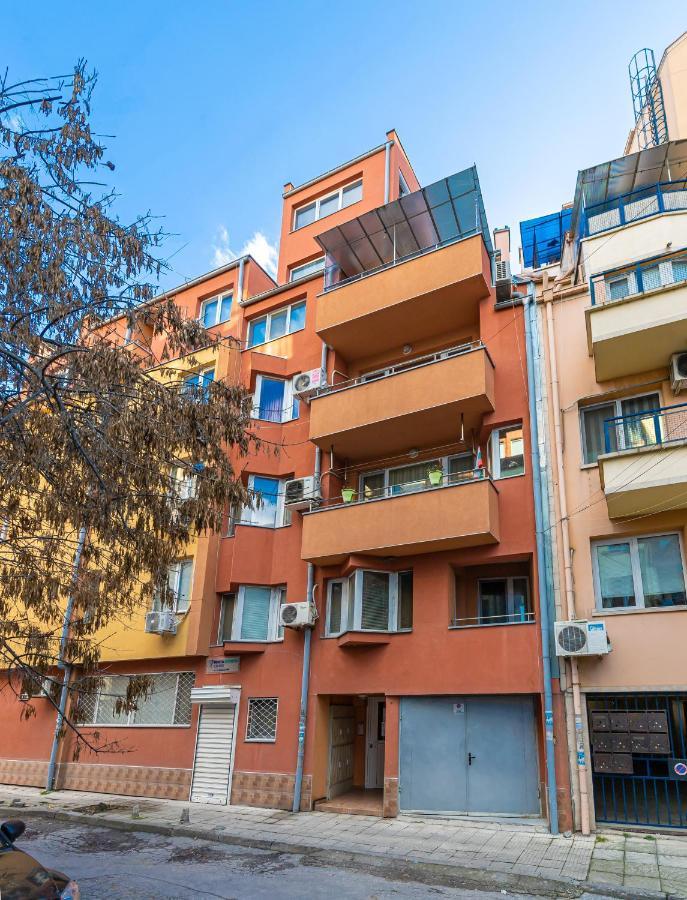 Sunny 1Bd Apartment In Old Town By Flat Mаnager Plovdiv Exterior photo
